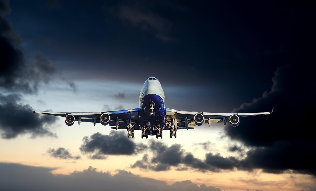 Protesta de trabajadores en el entorno de un aeropuerto
